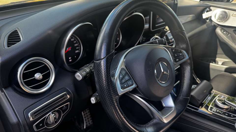Mercedes-Benz GLC 250 - Imagem 11