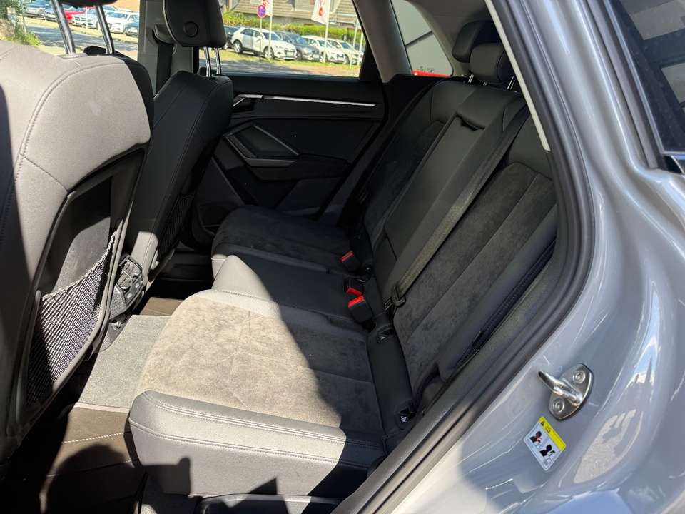 Audi RS Q3 - Imagem 12