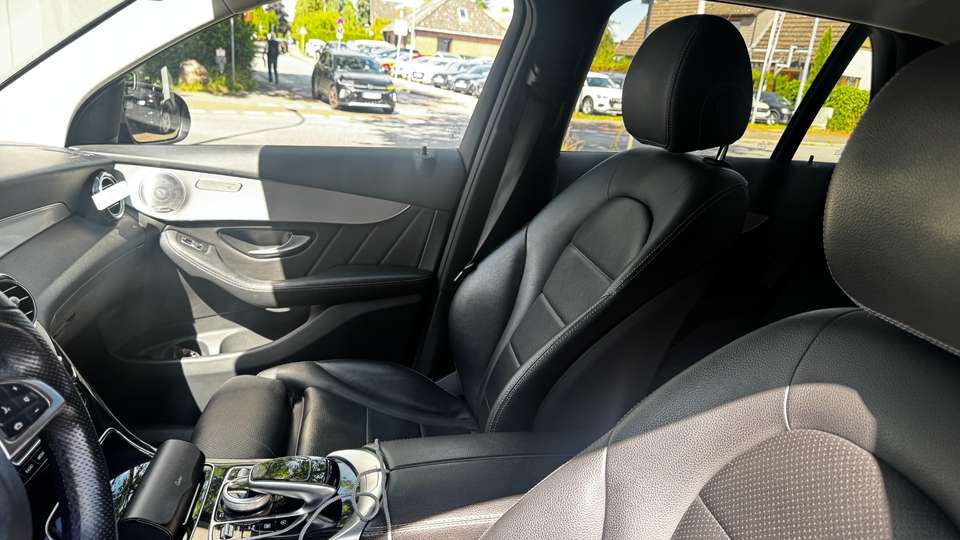 Mercedes-Benz GLC 250 - Imagem 14