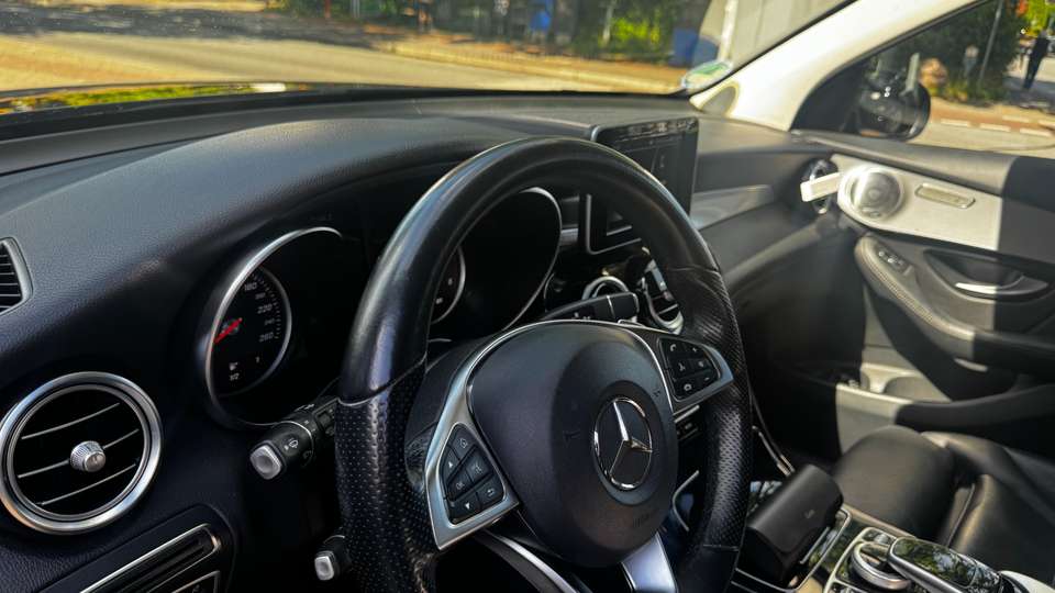 Mercedes-Benz GLC 250 - Imagem 15