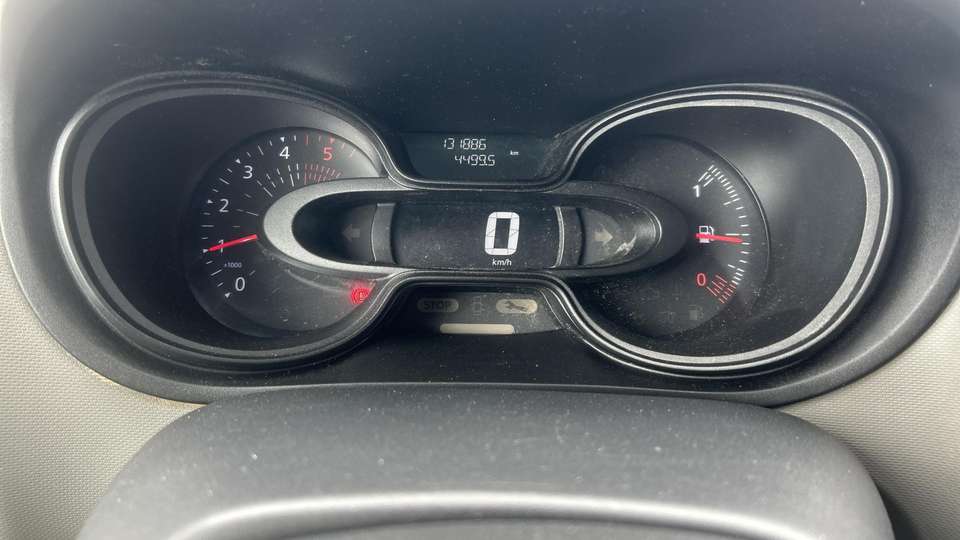 Renault Trafic - Imagem 12
