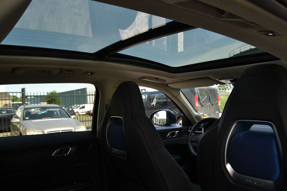 Lynk & Co 01 - Imagem 13