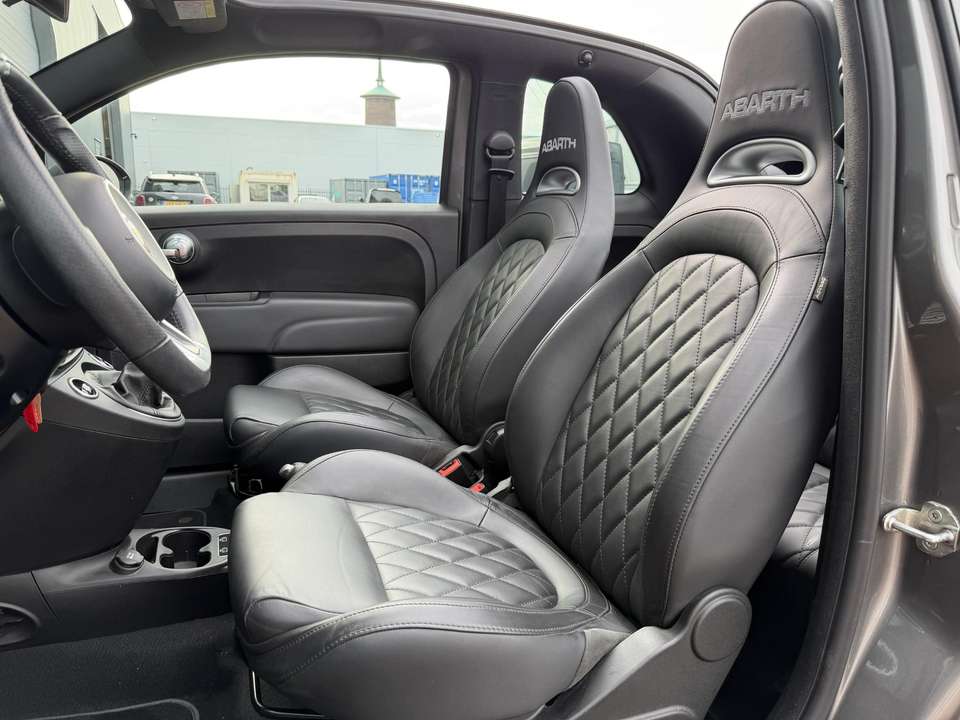 Abarth 595C - Imagem 13