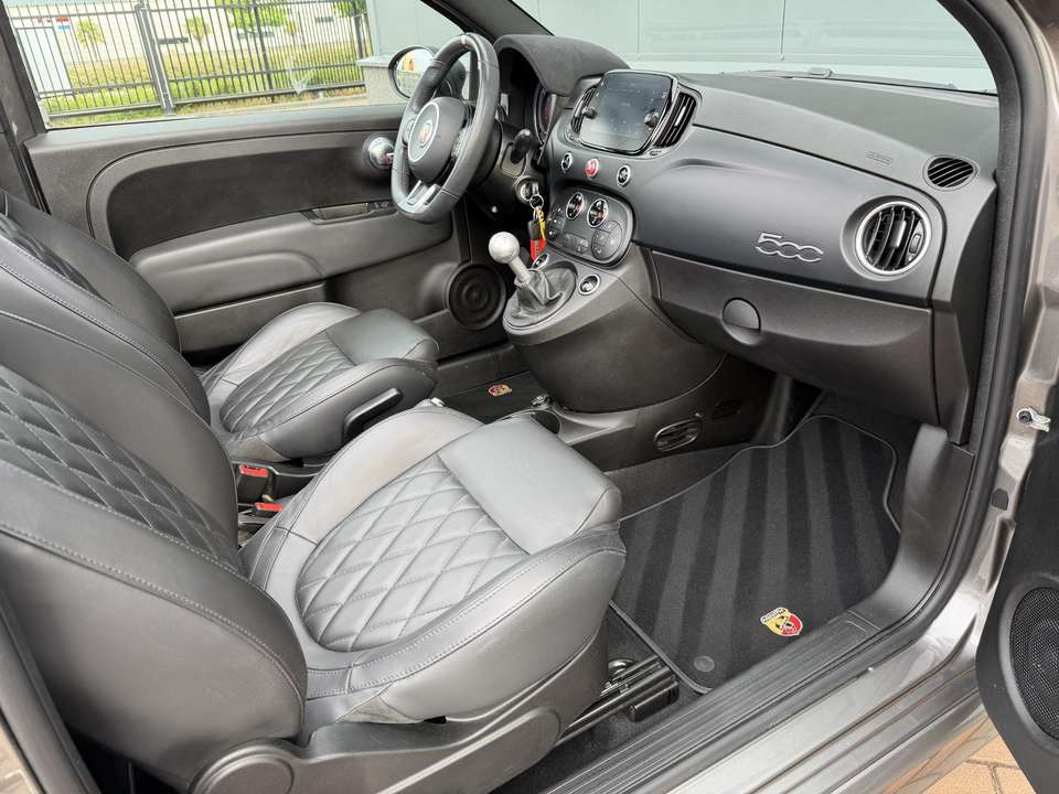 Abarth 595C - Imagem 15