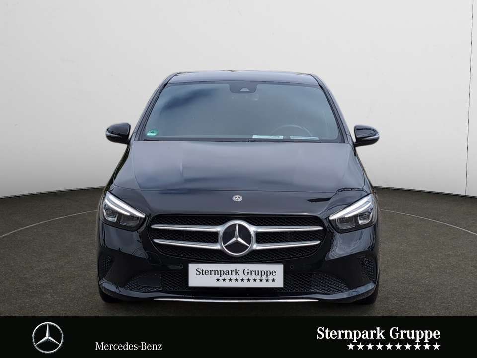 Mercedes-Benz B 180 - Imagem 8