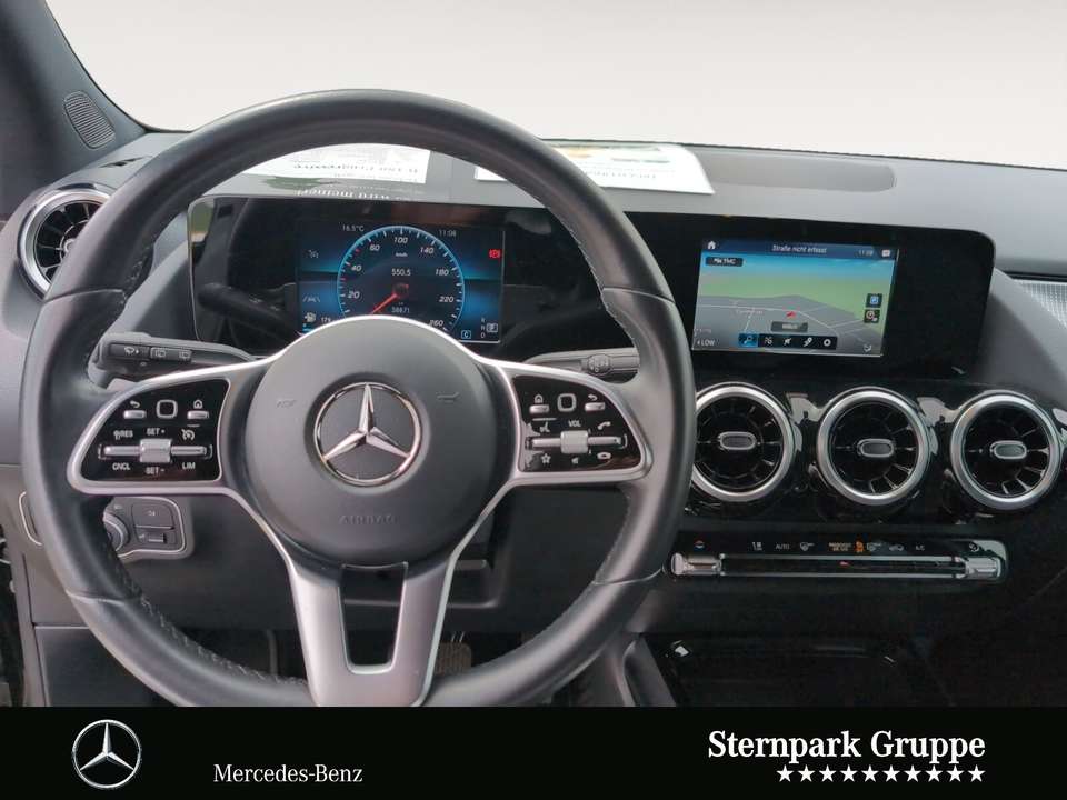 Mercedes-Benz B 180 - Imagem 10