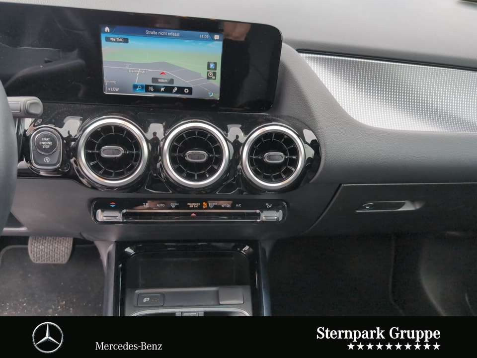 Mercedes-Benz B 180 - Imagem 11