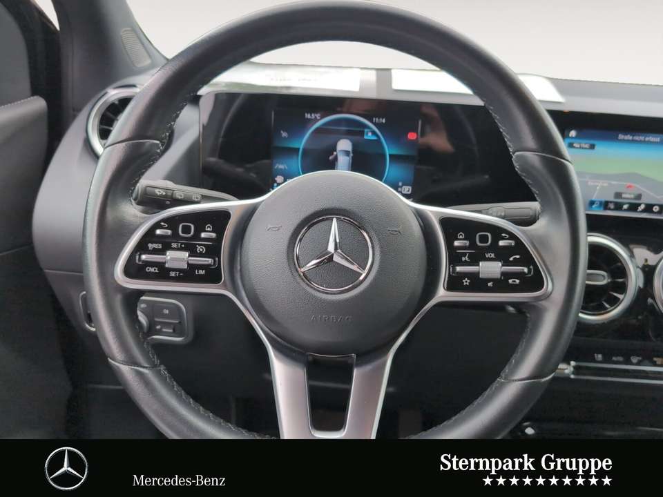 Mercedes-Benz B 180 - Imagem 12