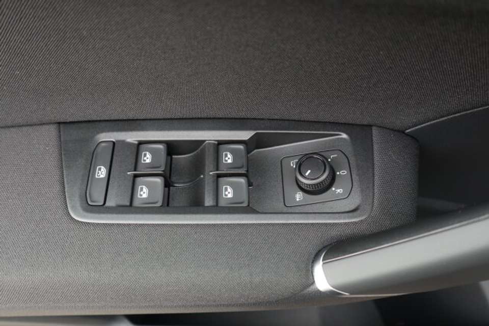 Volkswagen Touran - Imagem 9
