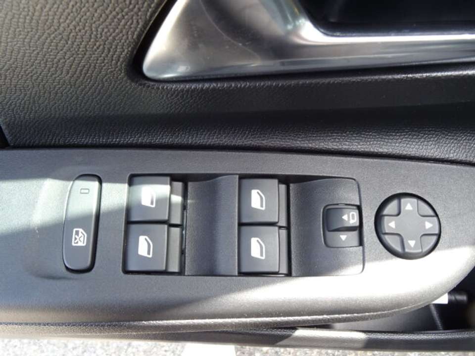 Opel Corsa - Imagem 10