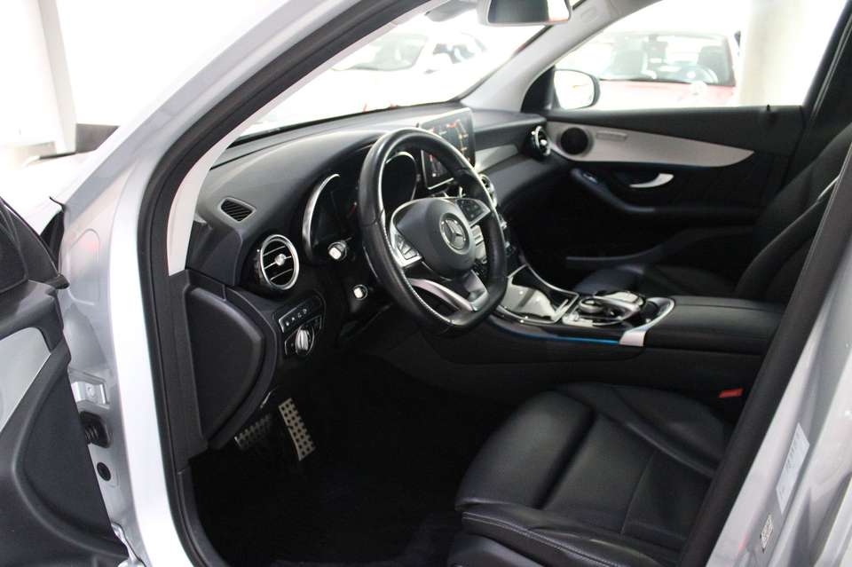 Mercedes-Benz GLC 220 - Imagem 3