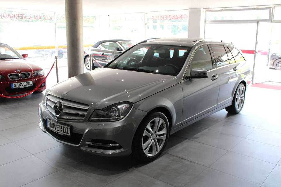 Mercedes-Benz C 200 - Imagem 1