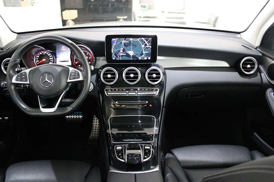 Mercedes-Benz GLC 220 - Imagem 4