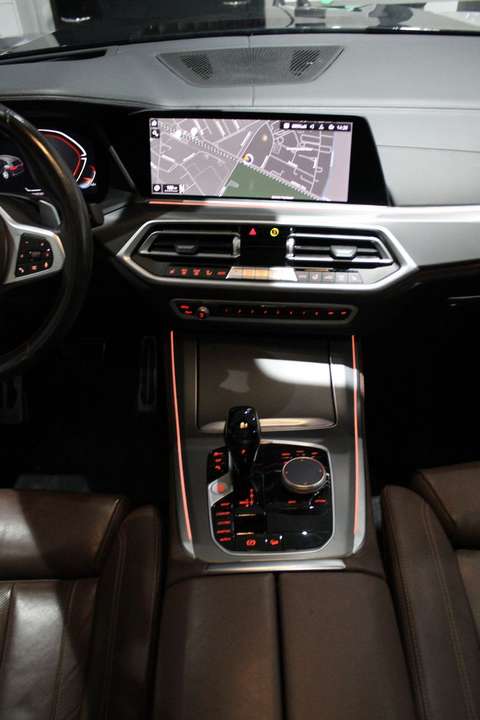 BMW X5 - Imagem 6