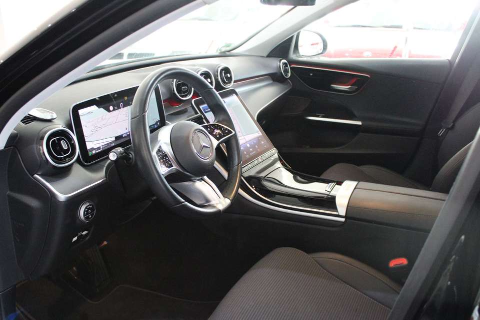 Mercedes-Benz C 200 - Imagem 3
