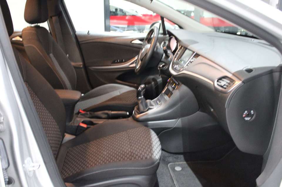 Opel Astra - Imagem 8