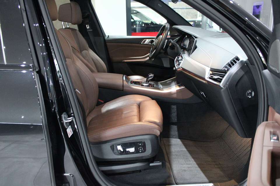 BMW X5 - Imagem 8