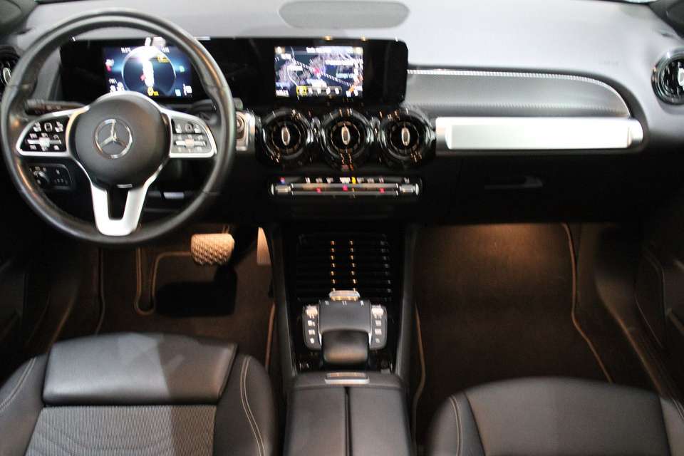 Mercedes-Benz GLB 180 - Imagem 4