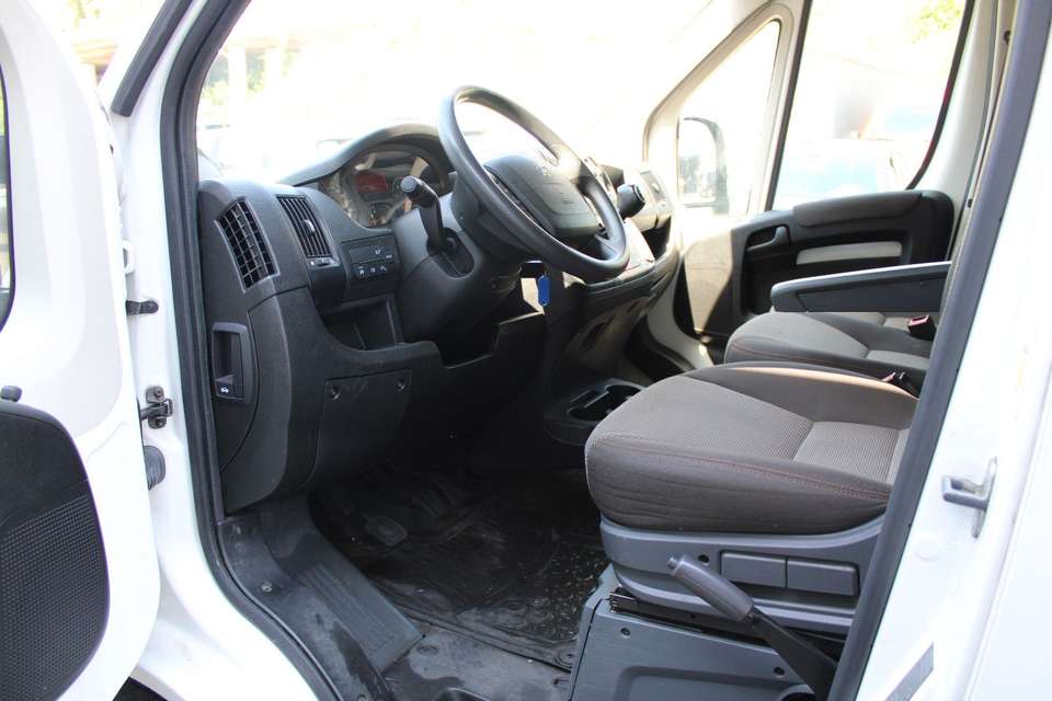 Peugeot Boxer - Imagem 3