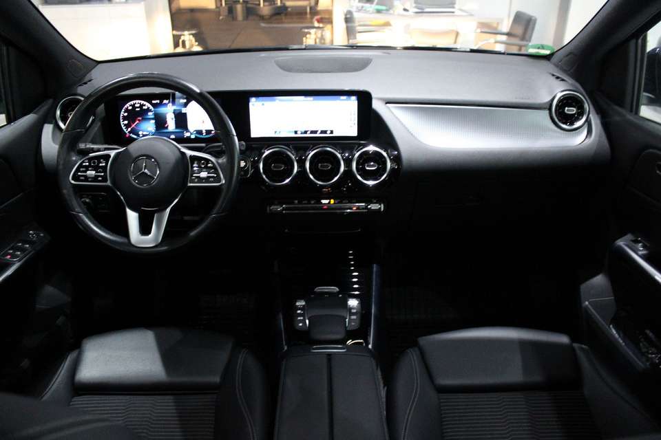 Mercedes-Benz B 220 - Imagem 4