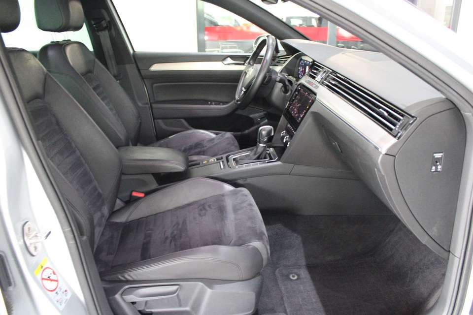 Volkswagen Passat - Imagem 8