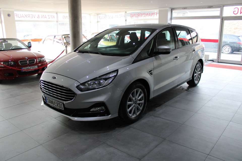 Ford S-Max - Imagem 1