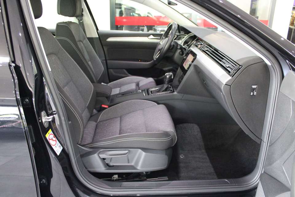 Volkswagen Passat Variant - Imagem 8