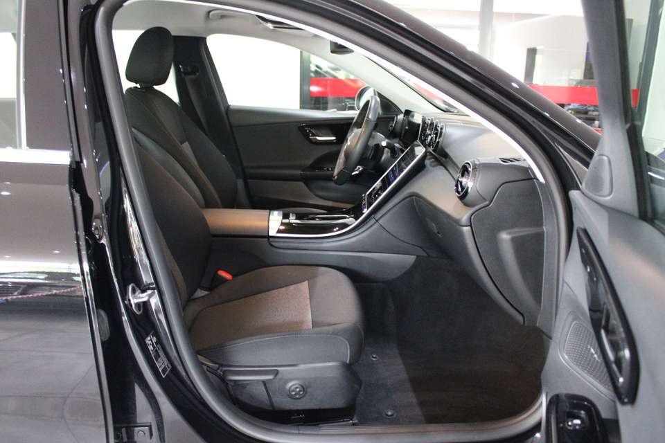 Mercedes-Benz C 200 - Imagem 8