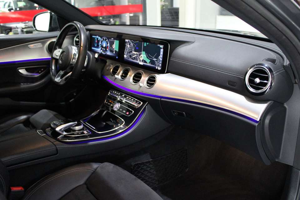 Mercedes-Benz E 400 - Imagem 5