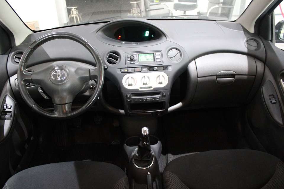 Toyota Yaris - Imagem 4