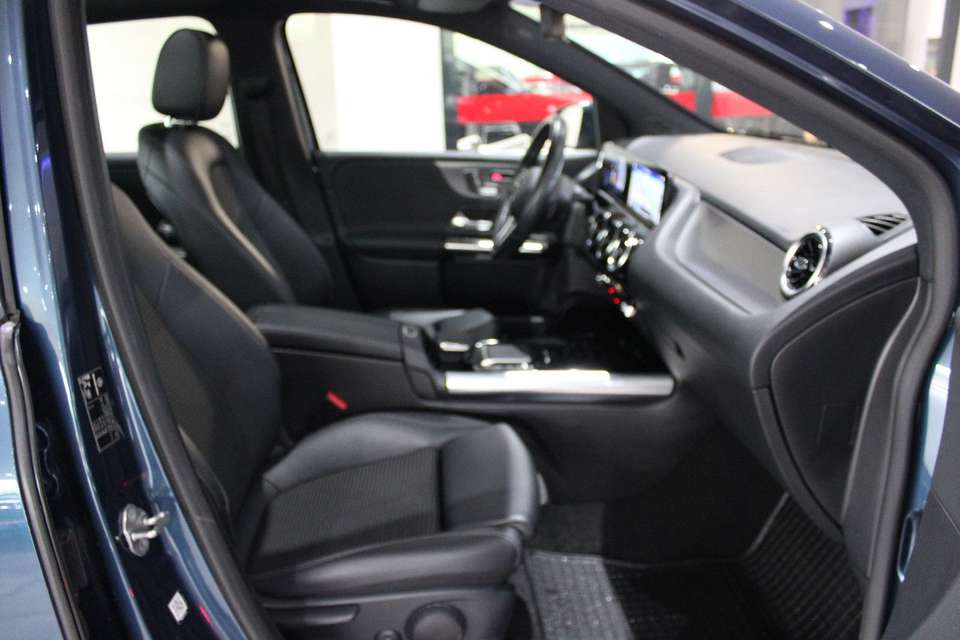 Mercedes-Benz B 220 - Imagem 8