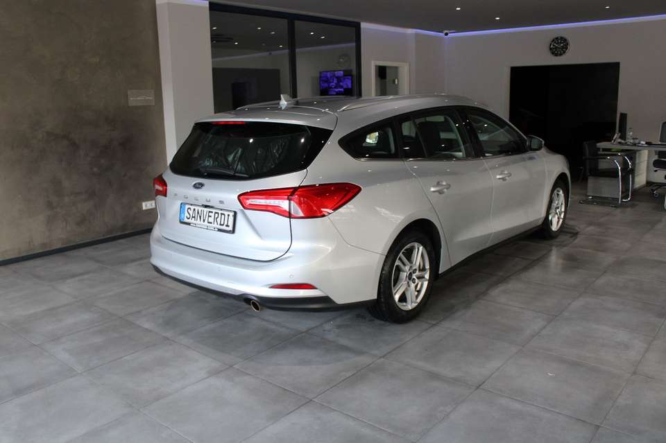 Ford Focus - Imagem 13