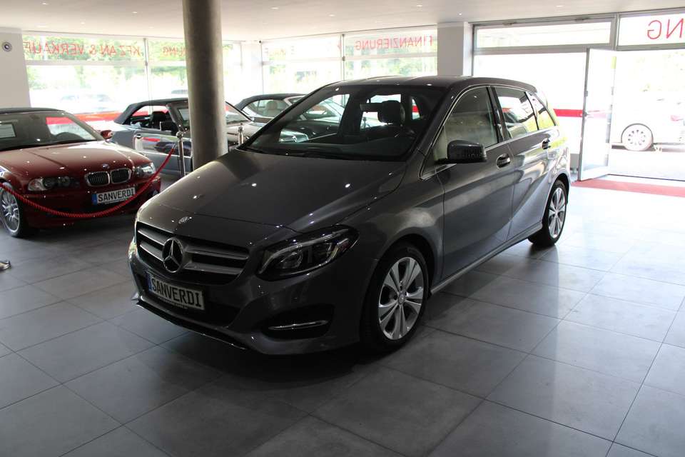 Mercedes-Benz B 200 - Imagem 1