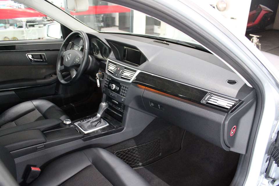 Mercedes-Benz E 250 - Imagem 5