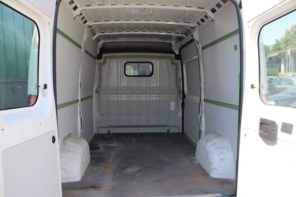 Peugeot Boxer - Imagem 12