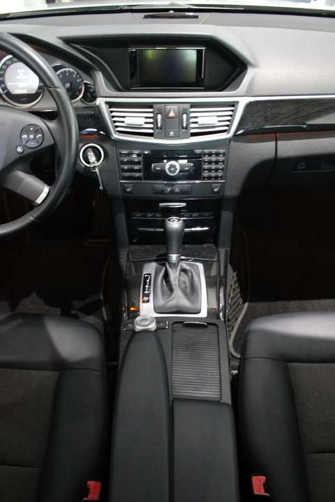 Mercedes-Benz E 250 - Imagem 8