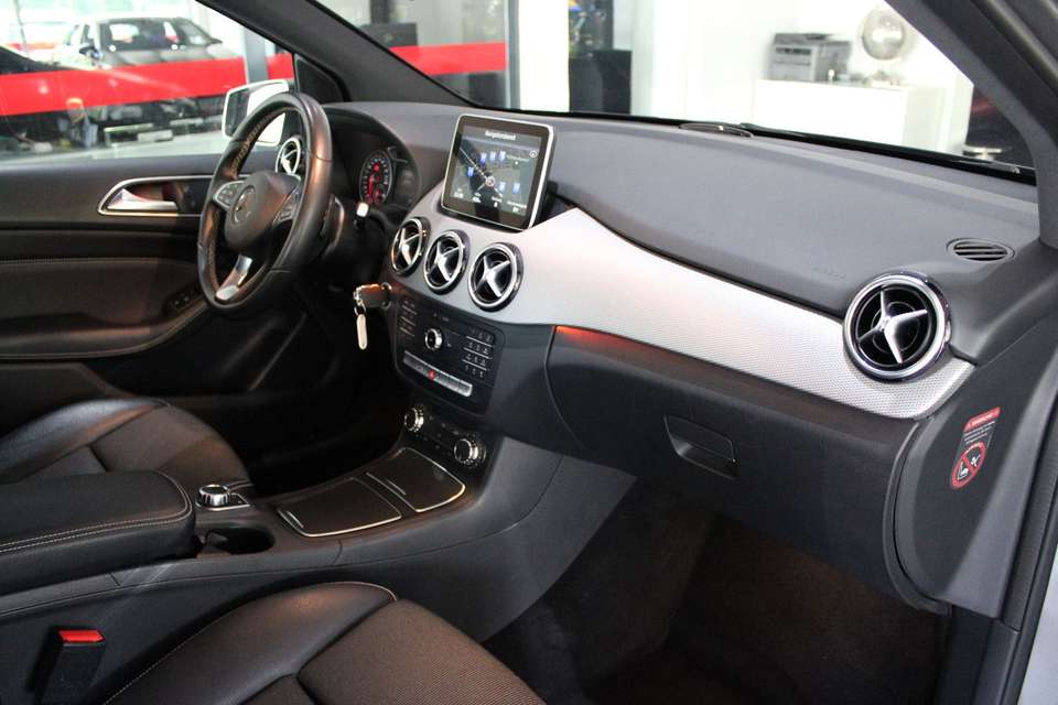 Mercedes-Benz B 200 - Imagem 5