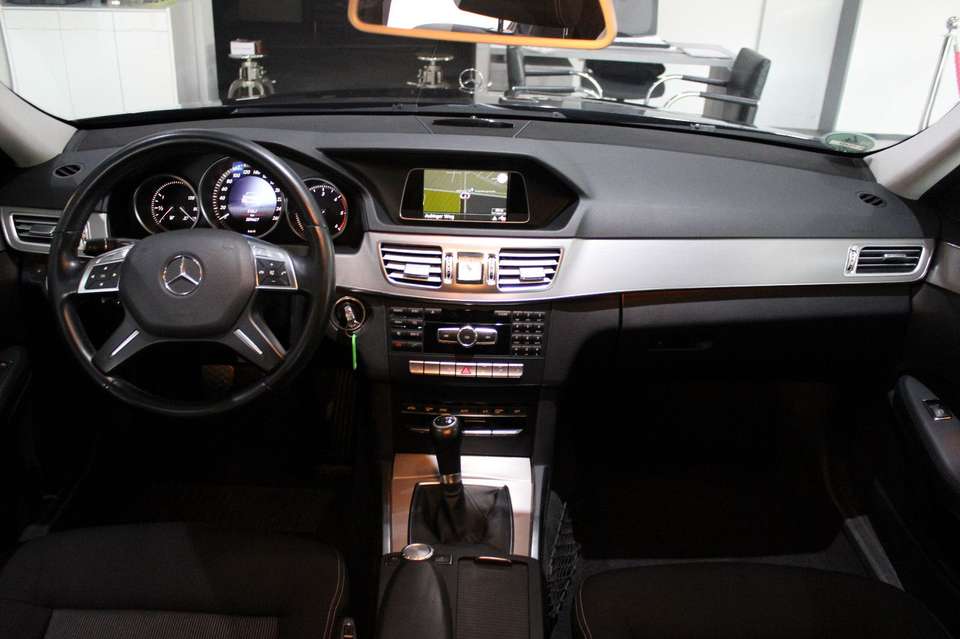 Mercedes-Benz E 250 - Imagem 4