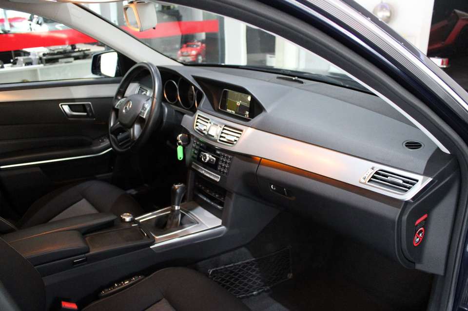 Mercedes-Benz E 250 - Imagem 5