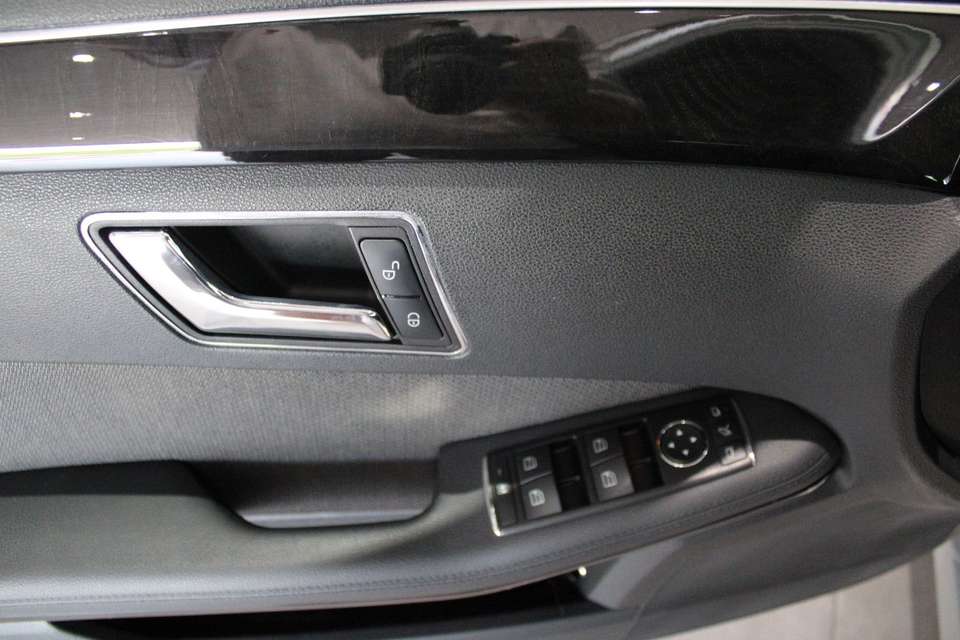 Mercedes-Benz E 250 - Imagem 11