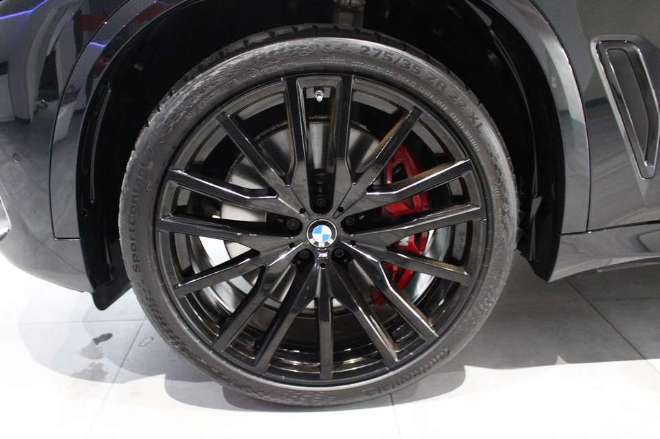 BMW X5 M - Imagem 13