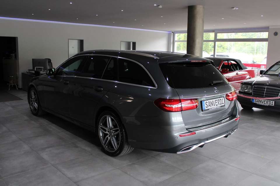 Mercedes-Benz E 400 - Imagem 15