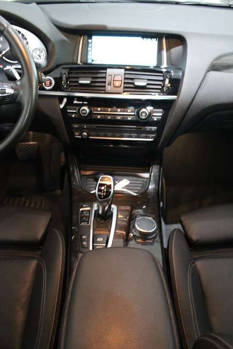 BMW X4 M - Imagem 6