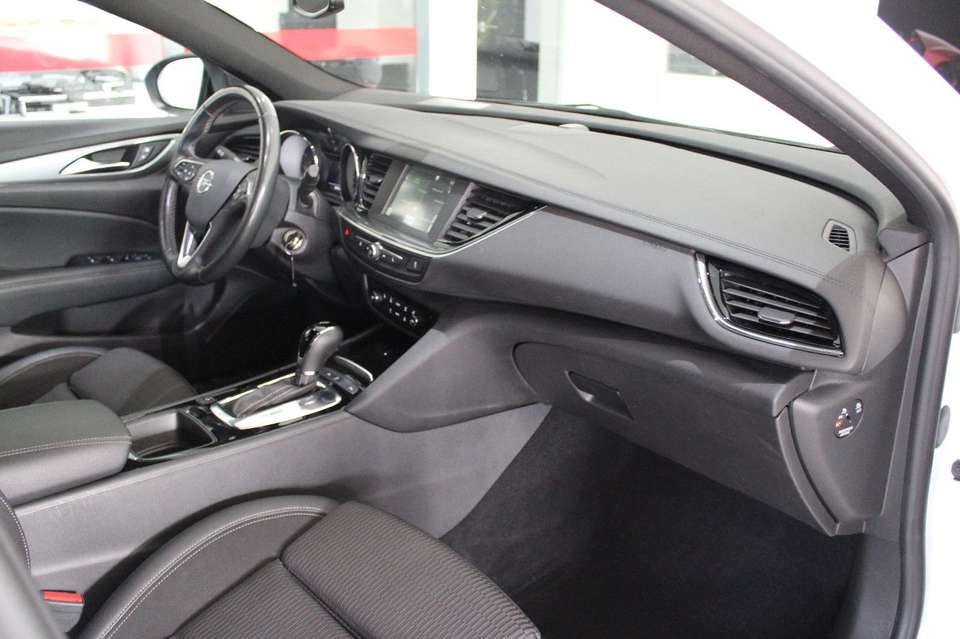 Opel Insignia - Imagem 5