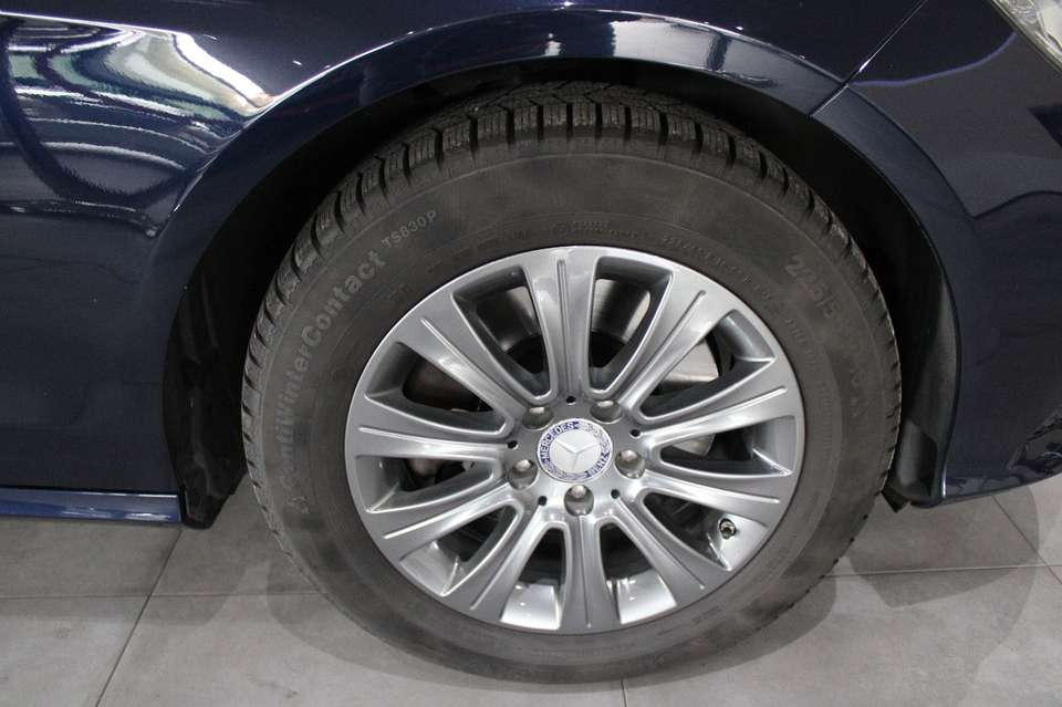 Mercedes-Benz E 250 - Imagem 13