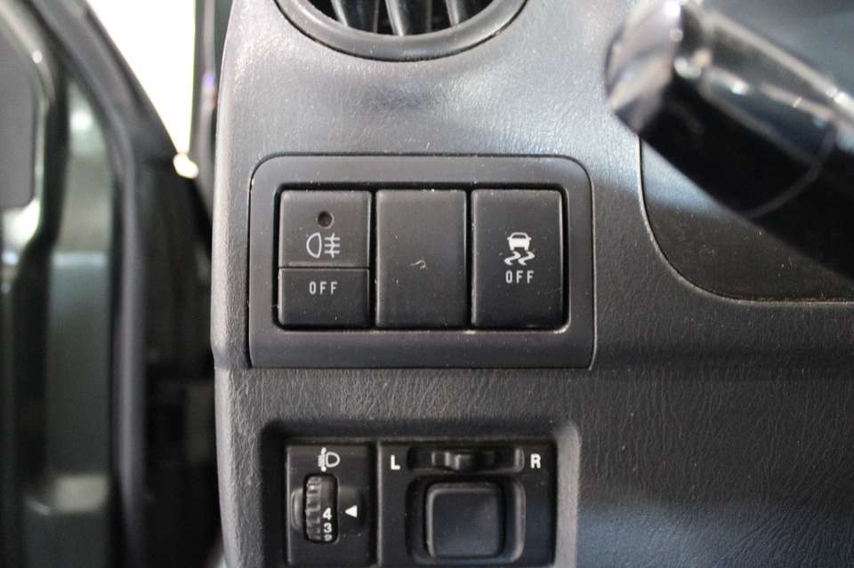 Suzuki Jimny - Imagem 10