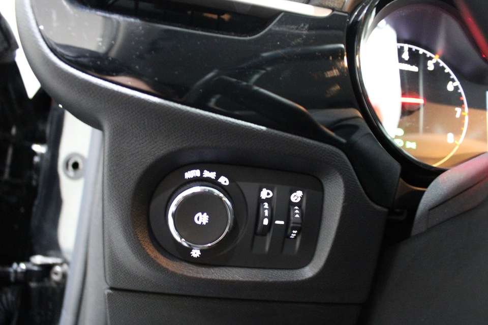 Opel Corsa - Imagem 12