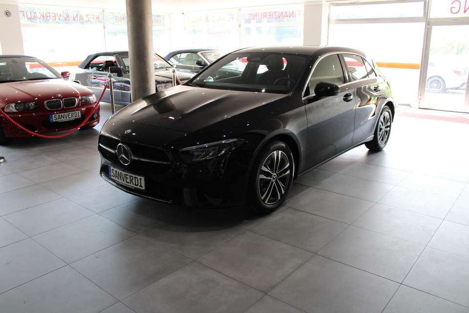 Mercedes-Benz A 180 - Imagem 1