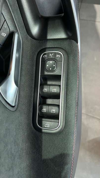 Mercedes-Benz A 200 - Imagem 8