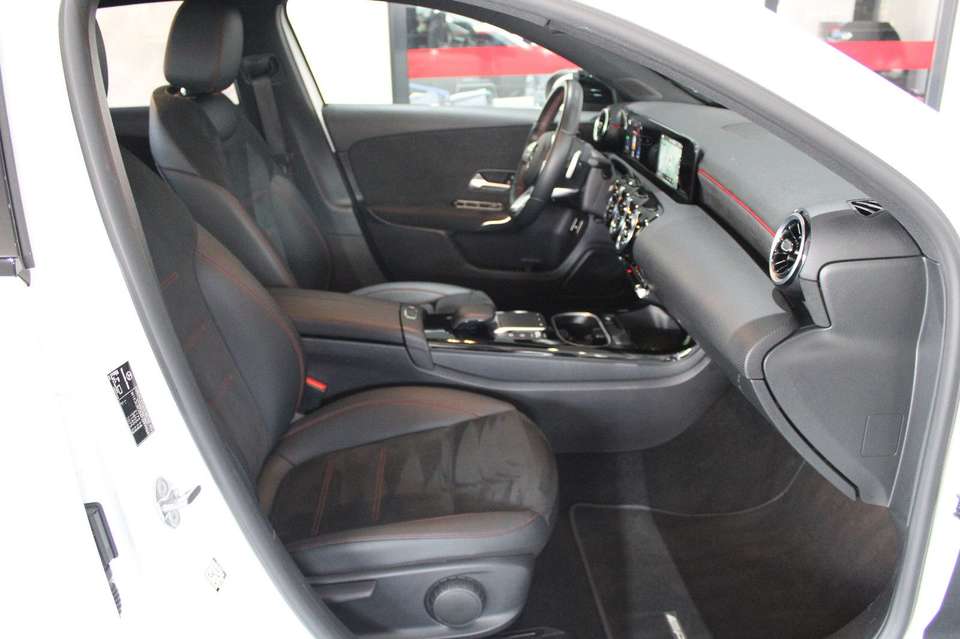 Mercedes-Benz A 250 - Imagem 9